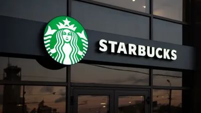 Starbucks Weighs Takeover Bid for Slumping Chipotle
